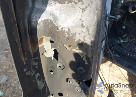 2000 Jeep Grand Cherokee Laredo z USA, uszkodzony, nr VIN 1J4GW48S9YC408284